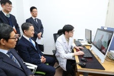 박능후 장관, 흥성군보건지소·공주교도소 방문