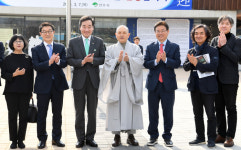 이낙연 총리 다시 찾은 경북...이번엔 공공건축 디자인 개선현장으로