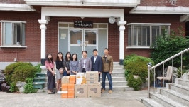 [포토뉴스]낙동강환경청, 사회복지시설 위문품 전달