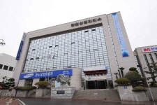 중국 철강업체 유치되면 국내산업 붕괴 우려~…창원상의, 부산시에 중국 청산강철 국내 유치 철회 건의