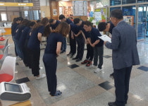 [단신] 안동시 종합민원실, 새 근무복 착용으로 친절봉사 다짐