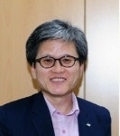 수원시민주공무원노조, 다자녀 장려금 및 장학금 전달