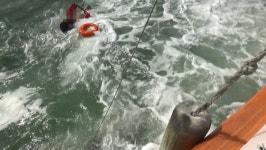 포항해경, 헌신적인 인명구조 활동 귀감