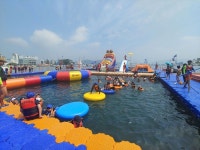 통영 ‘이순신 워터랜드’ 개장…육해상 연결 물놀이장