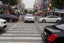 안산시, 보행자전용도로 차량통행 묵인 의혹···시민안전 위협