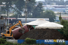 계속되는 파주 양돈농장 살처분 매립 준비