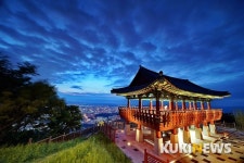 대전 관광사진공모전 금상 전수현 작 ’축제‘