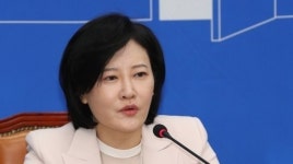 이수진 “양승태는 제왕적 대법원장…판사들 큰절·내시걸음”