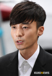 로이킴 “루머 해명 취지로 공유한 사진, 상처 남겨 죄송”