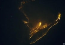 안동시 풍천면 산불 계속해 번져..해 저물어 헬기 철수