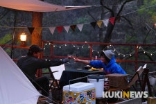 달빛, 별빛 쏟아지는 강가에 나만의 해피하우스… 내린천 오토캠핑