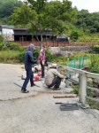 청도군 매전면 두곡리, 위험천만 소량교에 자발적 난간 설치