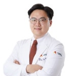 새움병원 관절클리닉, 공동의 원장 진료 개시