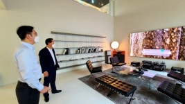 이재용 부회장, 대치동 삼성디지털프라자 깜짝 방문