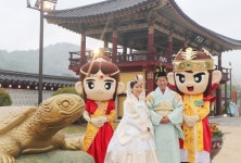 김해가야테마파크 왕궁, 이색결혼 장소로 인기