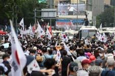 광화문 1000명 집회 또 금지통고…815 비대위 “법원 판단 받겠다”