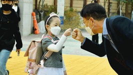 [가봤더니] 2/3 등교로, 모처럼 활기찬 교실과 운동장