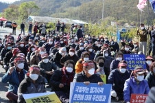 포항 수성사격장 아파치헬기 사격훈련 재개…민·군 대립