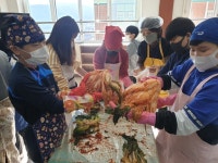구미시농업기술센터, 꼬마농부의 첫 김장 도전..김치 잘 먹어요