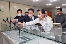 허성무 창원시장, 강소기업 대호테크 방문
