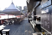 텅 빈 스키장 간이식당