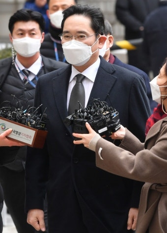 퇴원한 이재용 부회장, 22일 합병·회계 의혹 첫 공판 출석