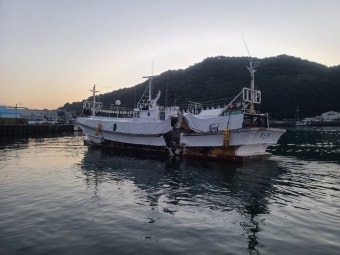 통영해경, 통영 국도 남방 12해리 해상 화물선-어선 충돌
