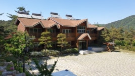 [동부경남] 창녕 우포 생태촌유스호스텔⋅화왕산 자연휴양림…자연과 휴식이 있는 곳으로 인기