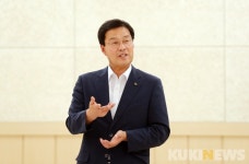 류태호 태백시장, 관내 경로당 어르신 격려 방문...방역수칙도 전달