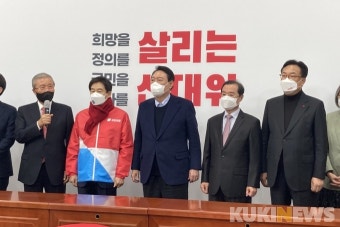 ‘호남 현역’ 이용호, 국민의힘行… 윤석열 “천군만마 얻어”