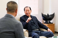 아워홈 창업주 구자학 회장 별세...향년 92세