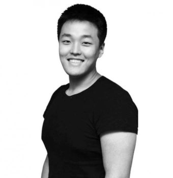 “권도형 재산 가압류 해달라” 피해자 20만명, 초대형 소송전 예고