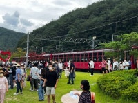 한여름 크리스마스, 봉화 분천 ‘산타마을’ 개장