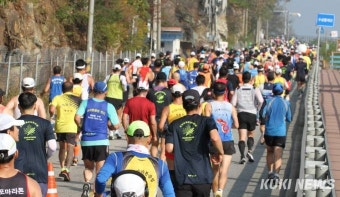 [포토]인산인해 이룬 춘천마라톤