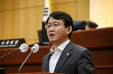 김성수 도의원, “직장 내 갑질 가해도 어떤 이는 강등, 어떤 이는 영전”