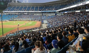 악재에도 이상 무…프로야구, 101경기 만에 100만 관중 돌파