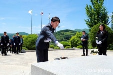 김진태 강원도지사 태백시 방문...폐광지역 아픔에 공감