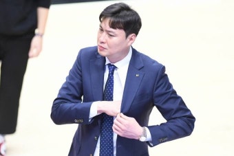 ‘3연승’ 송영진 KT 감독 “수비 안정되며 공격도 잘 풀려” [KBL]