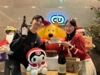 “가성비부터 이색 제품까지” 편의점, 크리스마스 케이크 대전