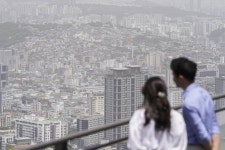 [날씨] 설 연휴 첫날 낮 최고 4~11도…미세먼지는 ‘나쁨’