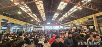 ‘백종원 매직’ 예산상설시장, 설 연휴 12만명 북적
