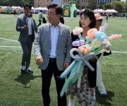 김혜경, 이재명 손잡고 2년 만에 공식 일정 함께 해