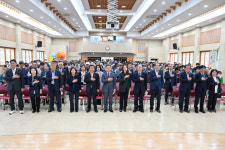 군위군 ‘찾아가는 보건소’, 대구 시정혁신 최우수상 품다 [군위 브리핑]