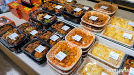 “구내식당·편의점 다 올랐다”…도시락 5.9%·김밥 5.3%↑