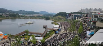 ‘2025 시흥 브레이킹 배틀’···도심 가른 몸짓에 시흥이 들썩