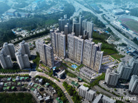 삼척 교동에 4년만의 새 아파트…견본주택 개관 첫날 3000여명 방문