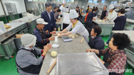 춘천한샘고등학교, 지역 어르신들을 위한 봉사활동