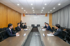 경남 산업단지에 축구장 120개 규모 태양광 놓는다