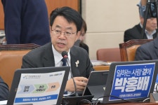 박홍배 “중국산에 잠식된 韓태양광산업, ‘택갈이’ 방지제도 개선 시급” [K-산업 구조中심③]