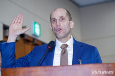 “야간배송 같이 해보자” 제안에 로저스 쿠팡 대표 “함께 하겠다” [쿠키포토]